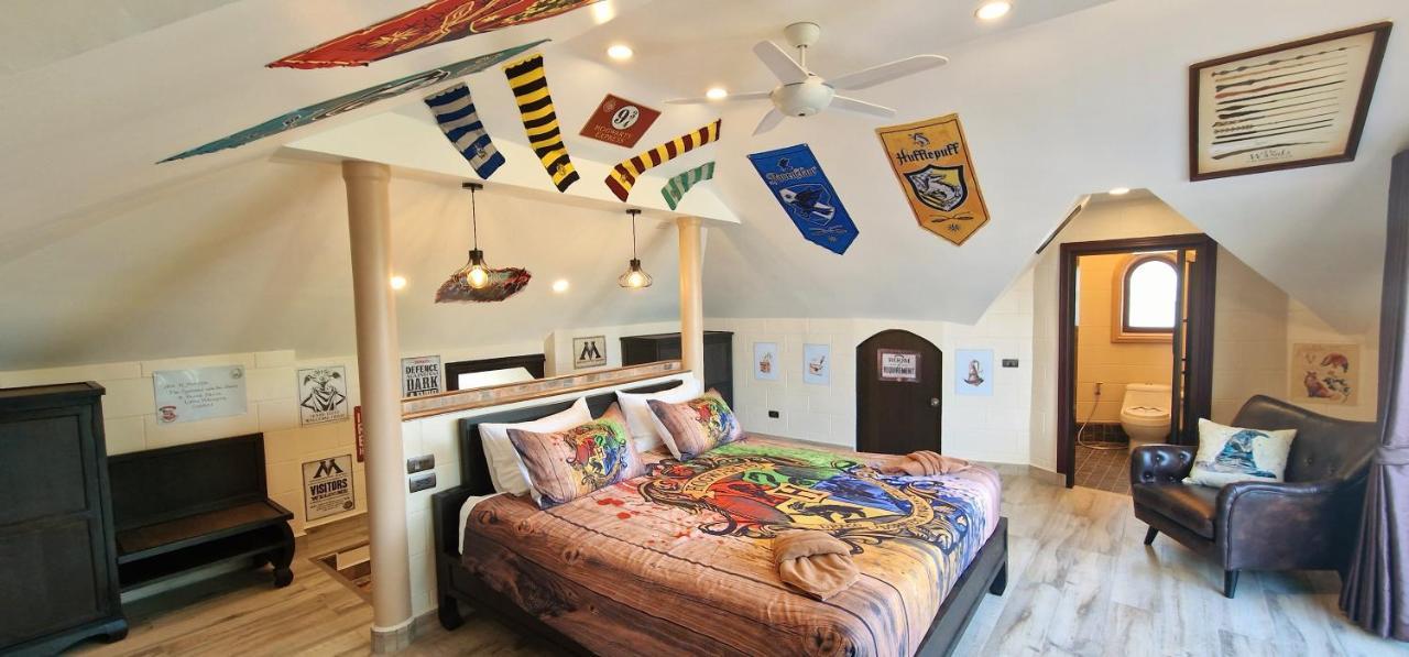 Potterland Luxury Pool Villa Pattaya Walking Street 6 Bedrooms Exterior photo